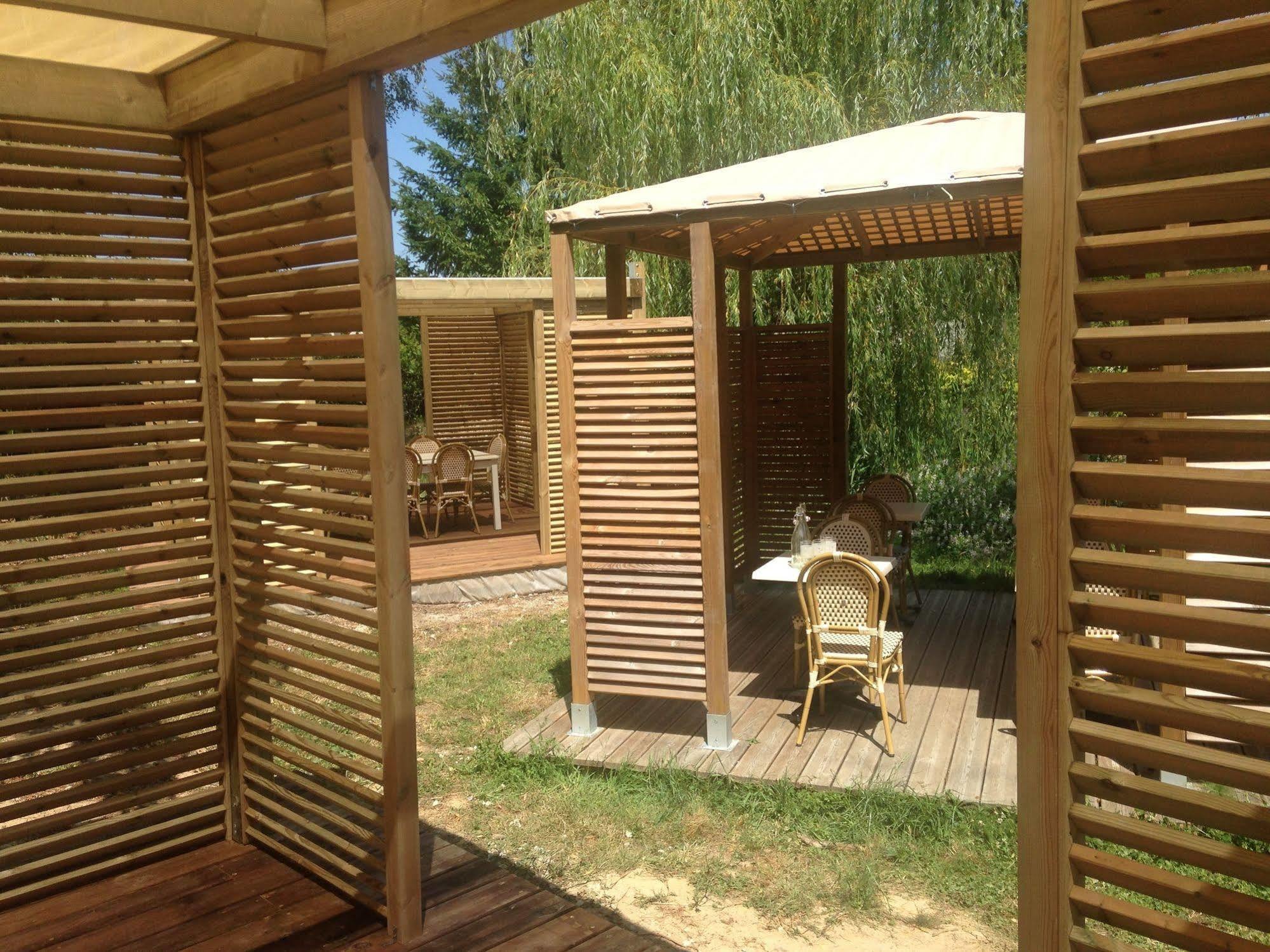 Logis - Hotel Restaurant La Mire Виерзон Екстериор снимка