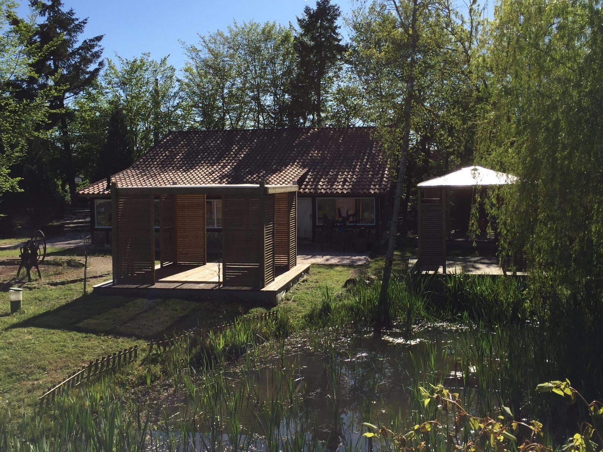 Logis - Hotel Restaurant La Mire Виерзон Екстериор снимка